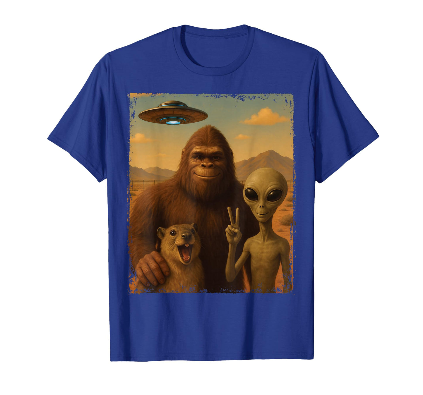 Funny Rock Hyrax Awawa Bigfoot Alien Selfie UFO Area 51 T-Shirt