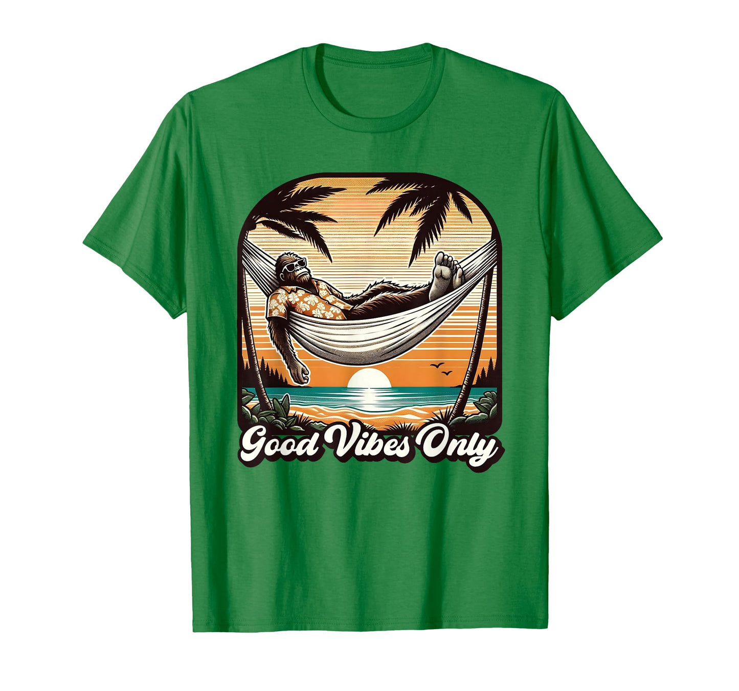 Funny Bigfoot Sasquatch Hawaiian Retro Beach Vacation Men T-Shirt