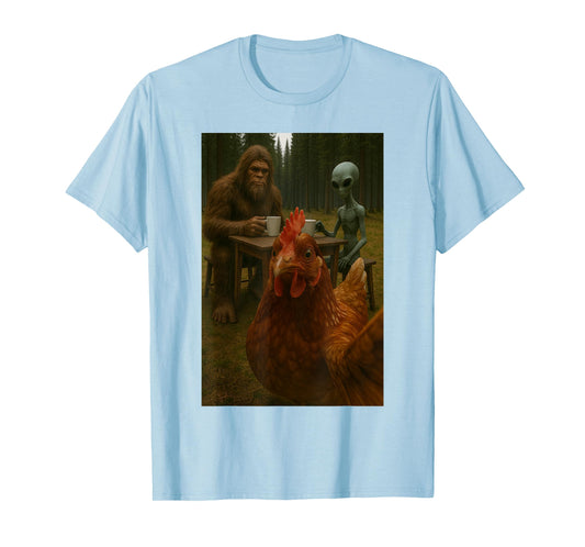 Chicken Selfie With Bigfoot Alien Funny T-Shirt