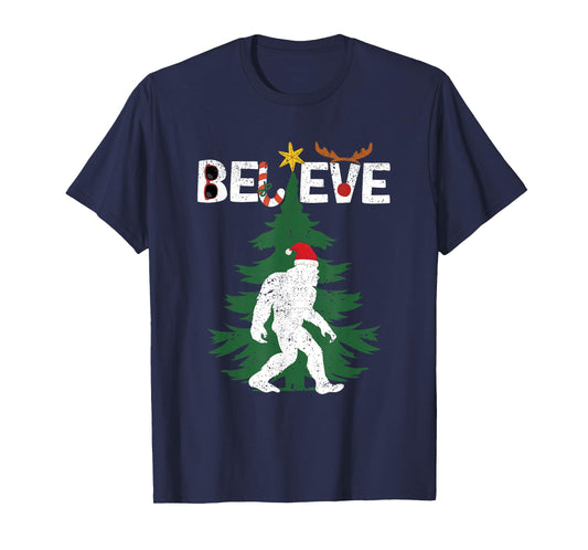 Believe Bigfoot Sasquatch Yeti Santa Hat Christmas Pajamas T-Shirt