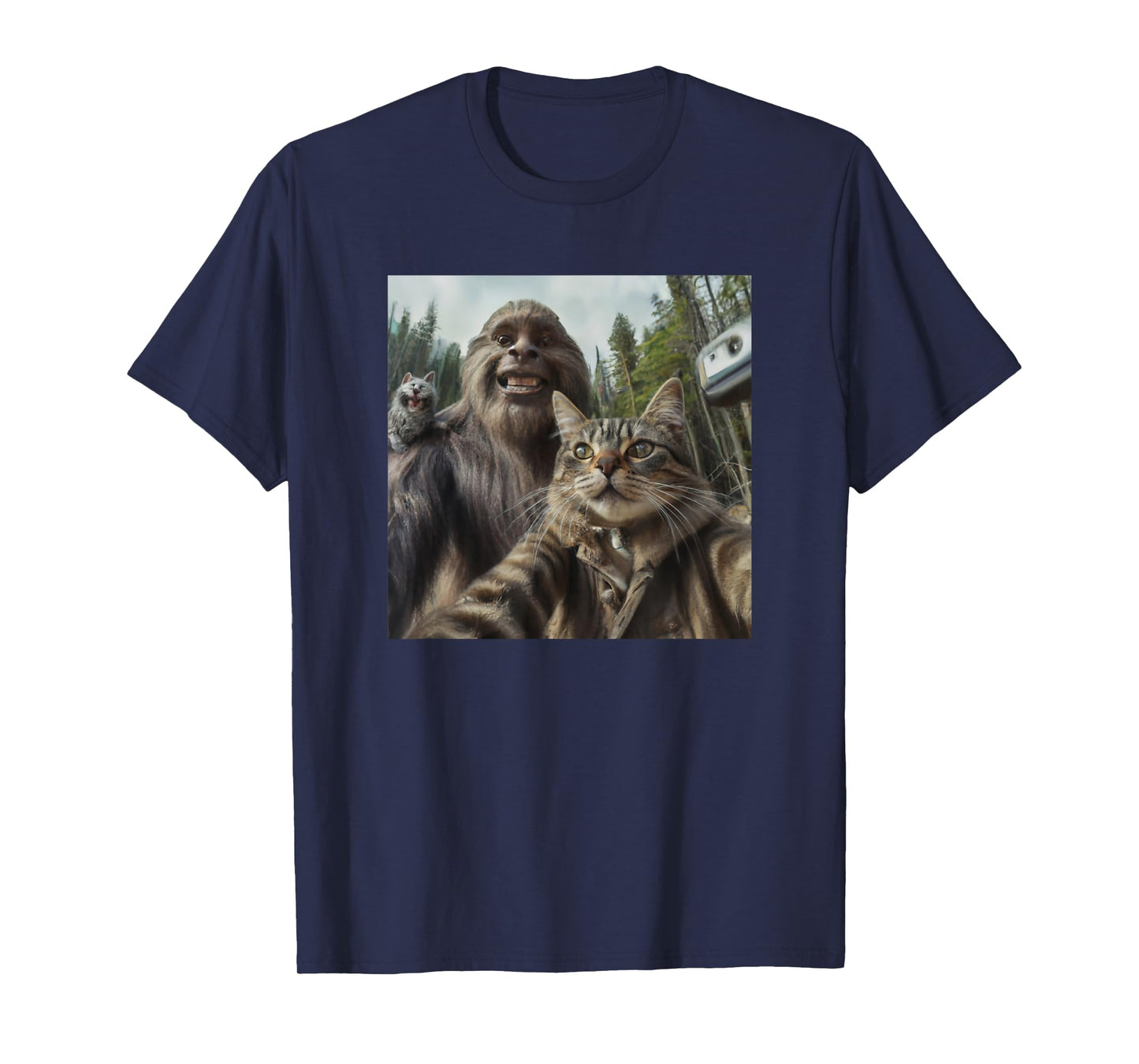 Cat Bigfoot Sasquatch Selfie Photo Funny Retro Classic Humor T-Shirt