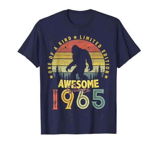 Awesome Since 1965 59th Birthday Gifts Bigfoot Born in 1965 T-Shirt