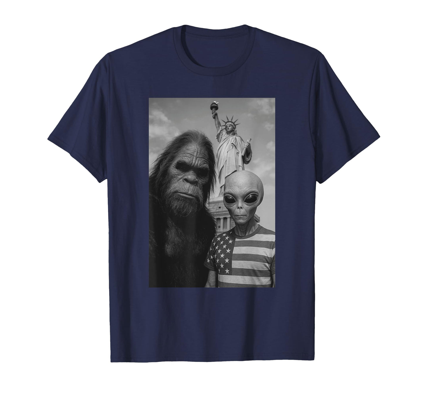 Retro Alien and Bigfoot Selfie Funny Alien Men Women T-Shirt