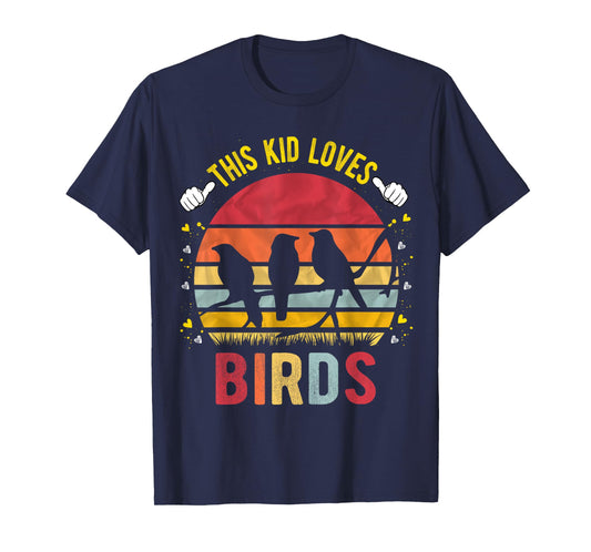 This Kid Loves Birds Boys and Girls Bird Gift T-Shirt