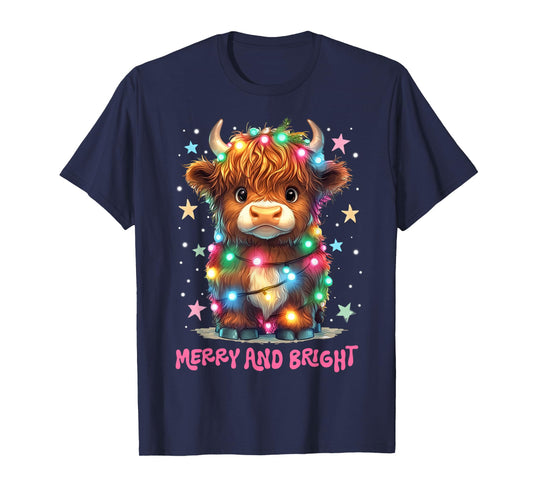 Merry And Bright Cute Highland Cow Christmas Xmas Lights T-Shirt