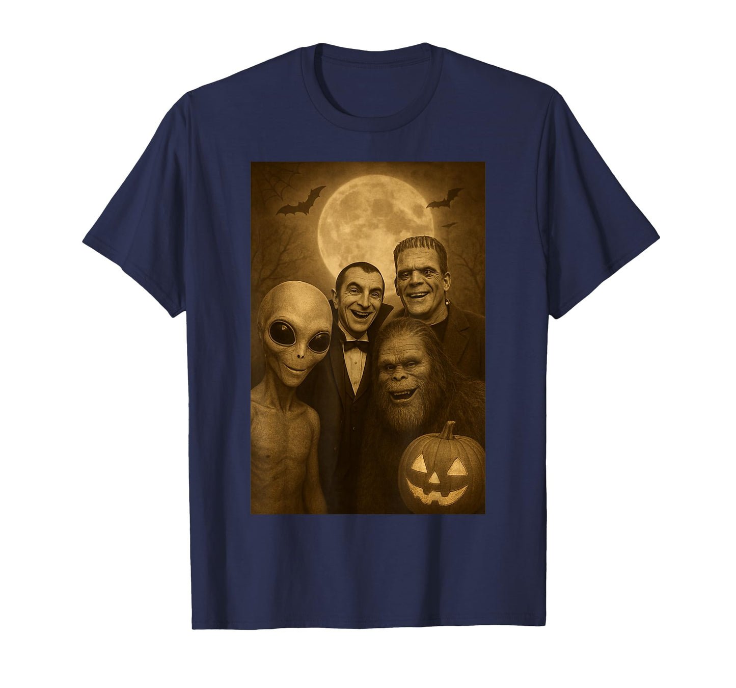 Halloween Party Bigfoot Alien Dracula Frankenstein Selfie T-Shirt