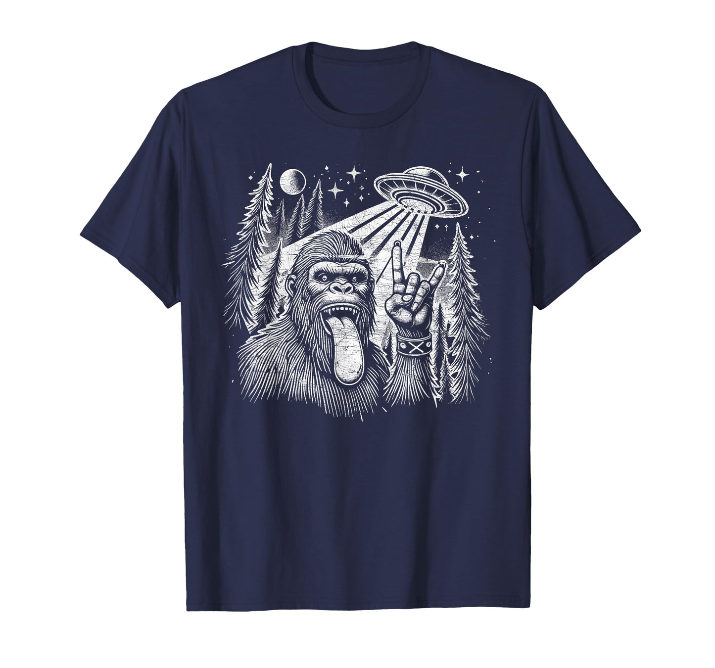 Sasquatch Selfie Big Foot Rock On UFO Alien Funny T-Shirt