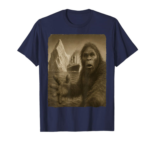 Funny Bigfoot Selfie Titanic T-Shirt