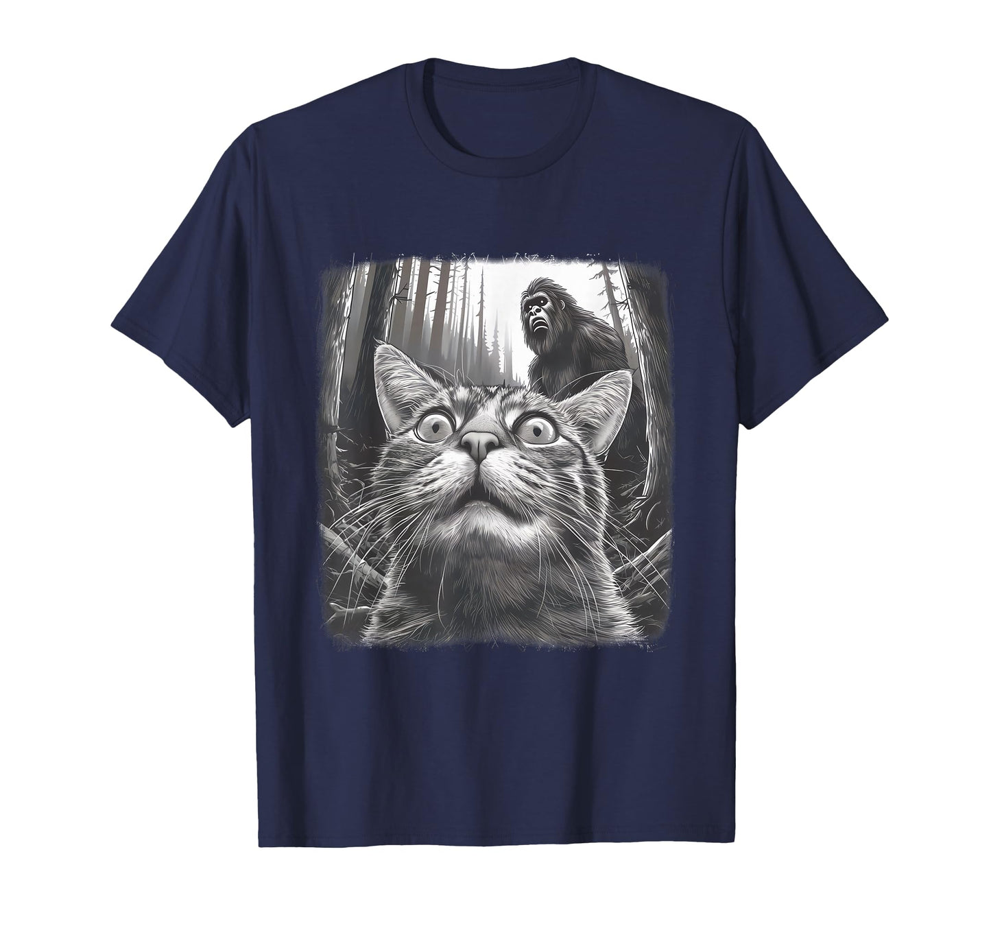 Surprised Scared Cat Selfie With Sasquatsch Bigfoot 0D4ERF T-Shirt