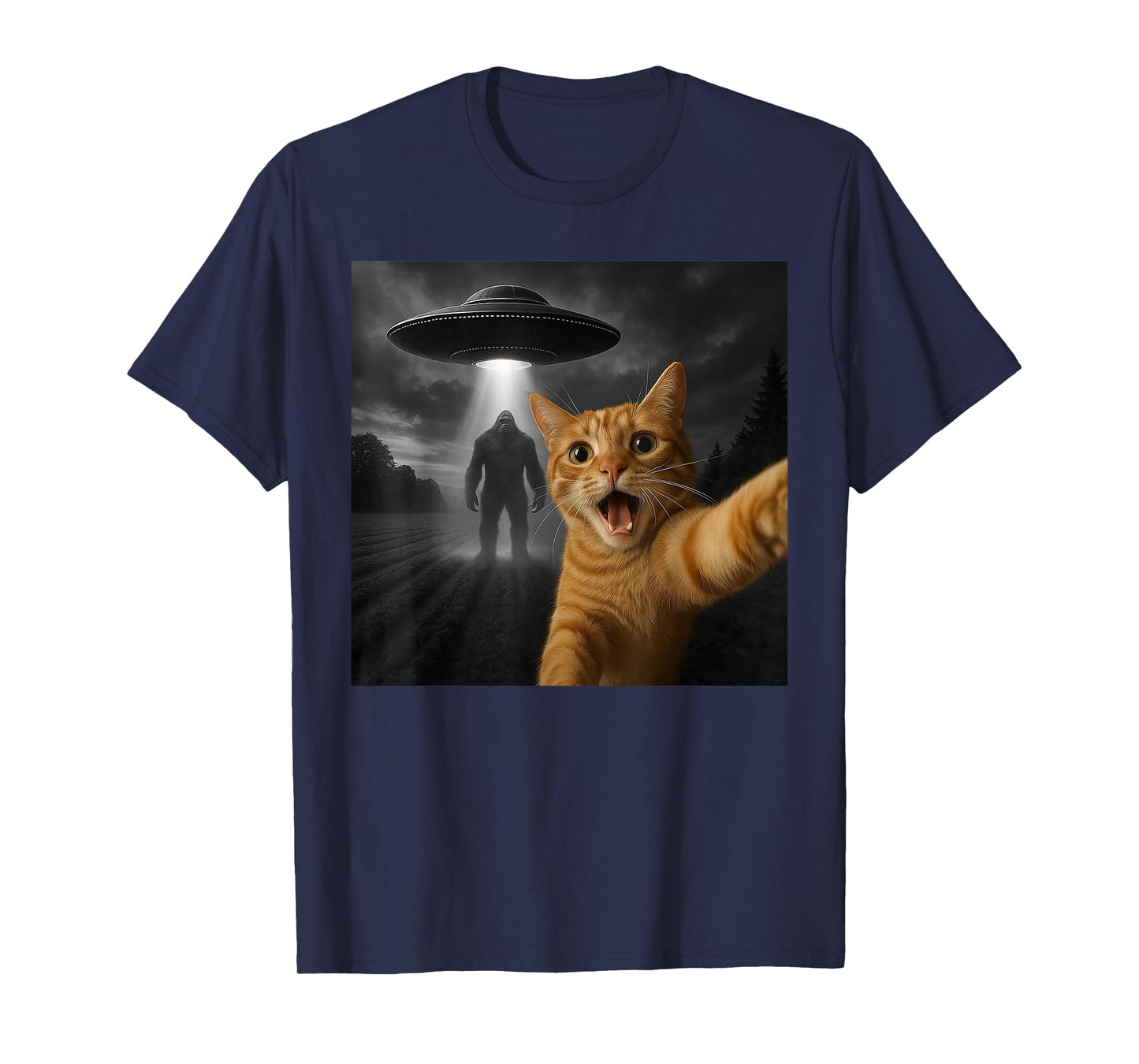 Cat Selfie with Sasquatch Bigfoot Alien UFO Funny Cat Meme T-Shirt