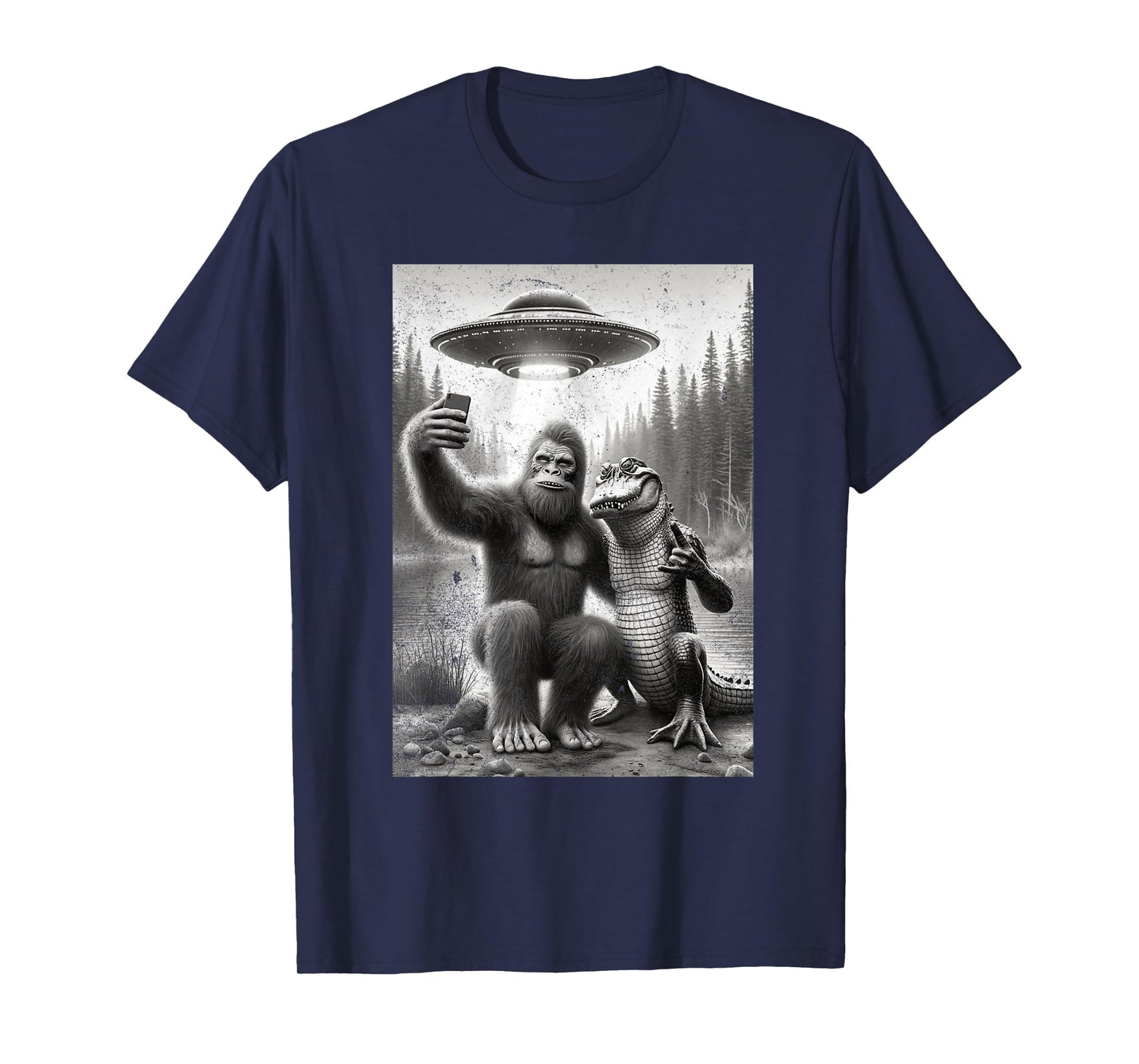 Florida Bigfoot Alligator Alien Vacation Friends Skunk Ape T-Shirt