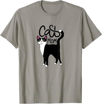 Tuxedo Cat Mom Cute T-Shirt