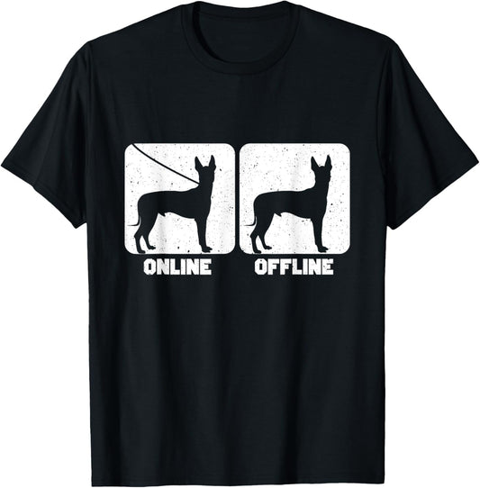 Dog Lovers Online vs Offline Communication Humor Design T-Shirt