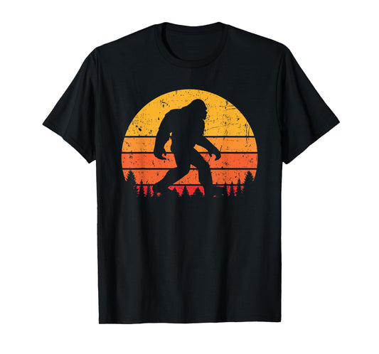 Bigfoot Sasquatch Yeti Retro Vintage Sunset Distressed T-Shirt