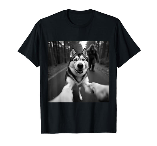 Funny Husky Selfie With Bigfoot Graphic Sasquatch Boy Men T-Shirt