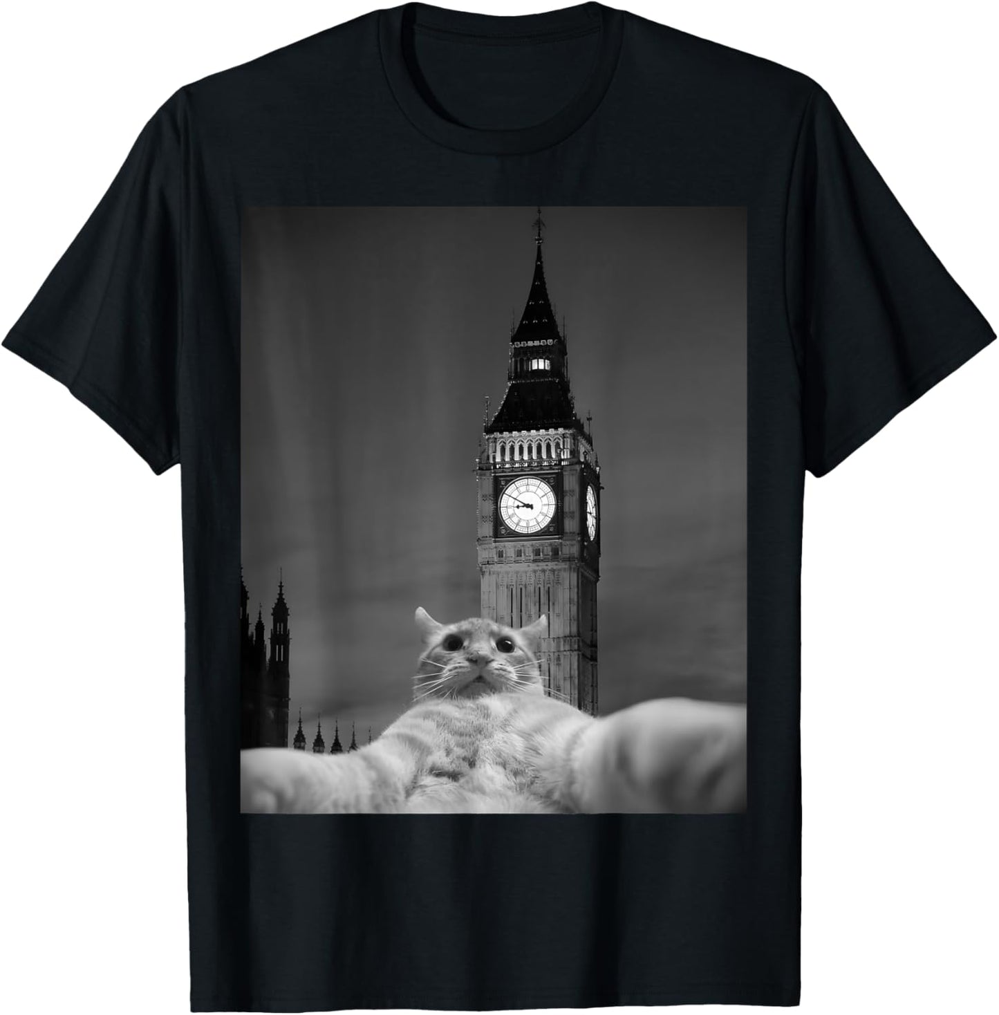 Cat Selfie Big Ben London Funny Animal Casual Outfit T-Shirt