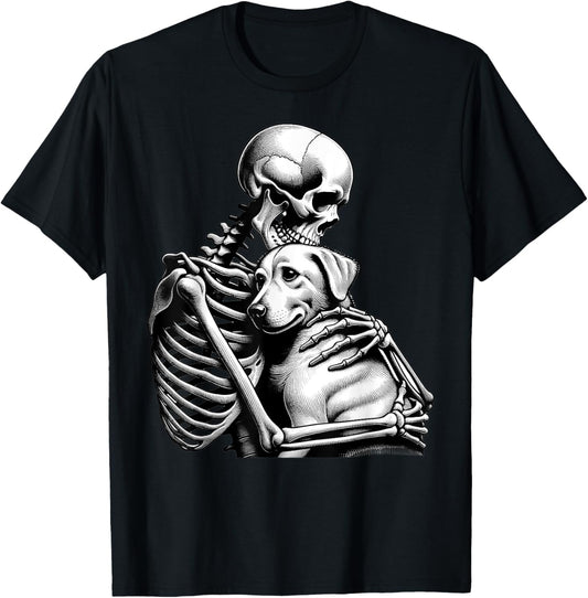 Skeleton Hugging Dog Halloween Loves Dogs Dog Lover Mom Dad T-Shirt