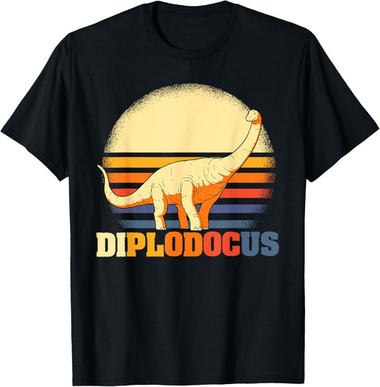 Diplodocus Dinosaurier Geschenk Retro Design Dinosaur T-Shirt Black Small Classic Fit Short Sleeve Crew Neck T-Shirt Men Boys