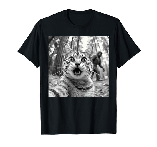 Funny Cat Selfie /w Bigfoot, Cat-Sasquatch Graphic T-Shirt