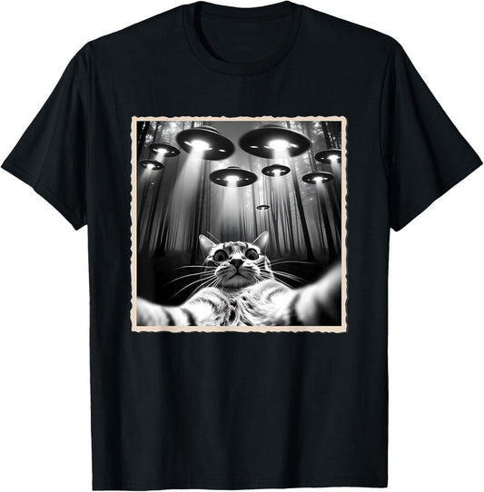 Cat Selfie With UFO | Funny UFOs & Cat T-Shirt