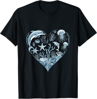Under The Sea Life, Heart Design Ocean Animals, Plants Art T-Shirt