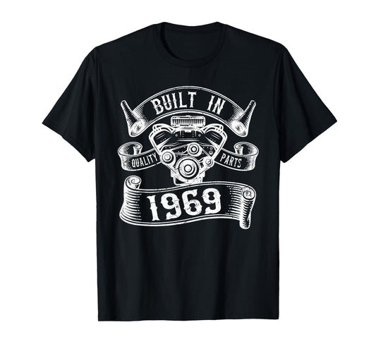 Vintage Built In 1969 Engine, Born in 1969 Gifts Birthday T-Shirt
