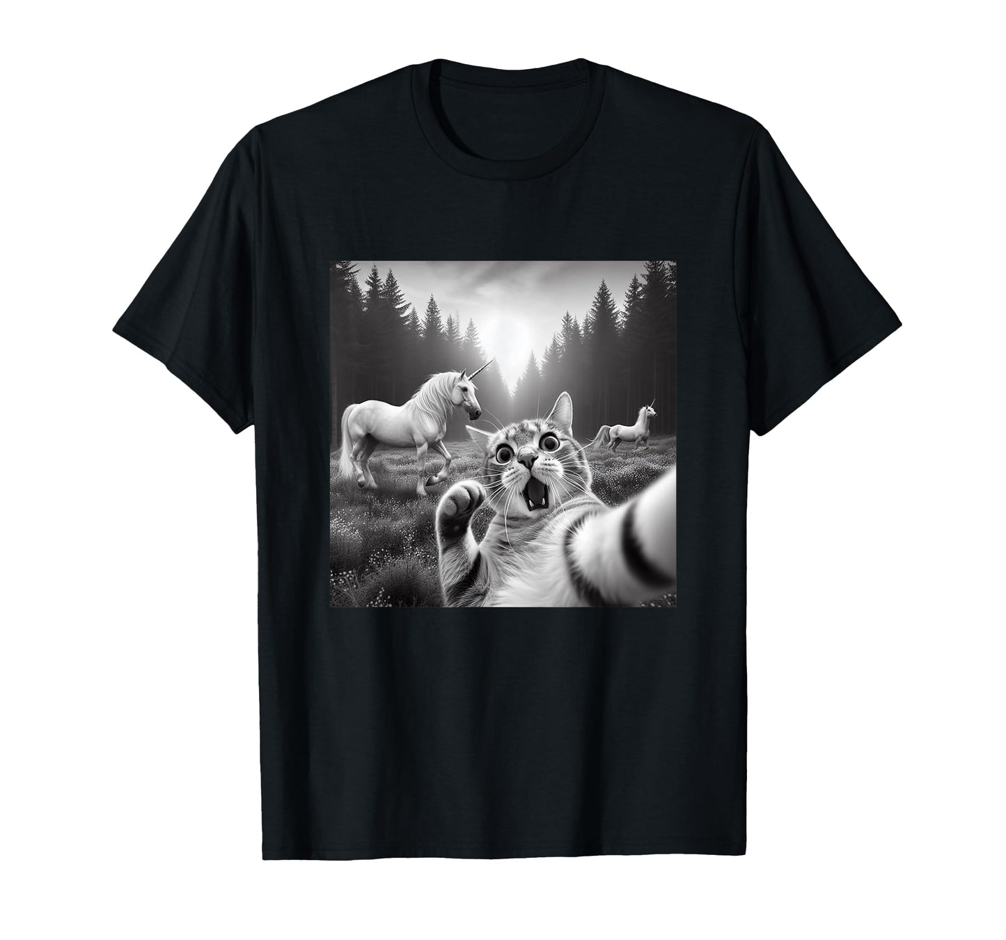 Funny Surprised And Scared Cat Selfie With Unicorns T-Shirt