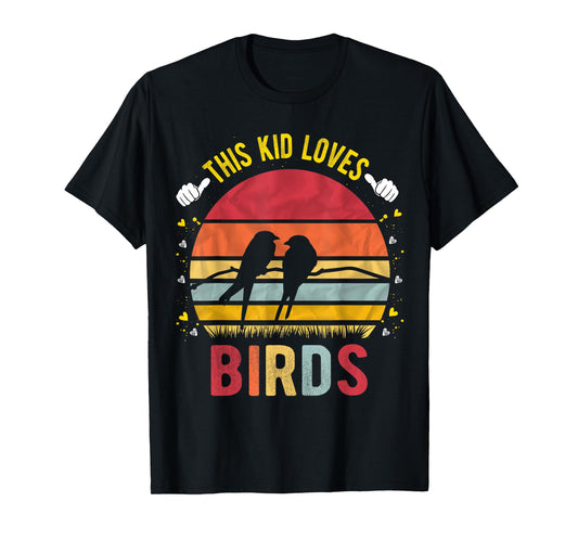 This Kid Loves Birds Boys and Girls Bird Gift T-Shirt
