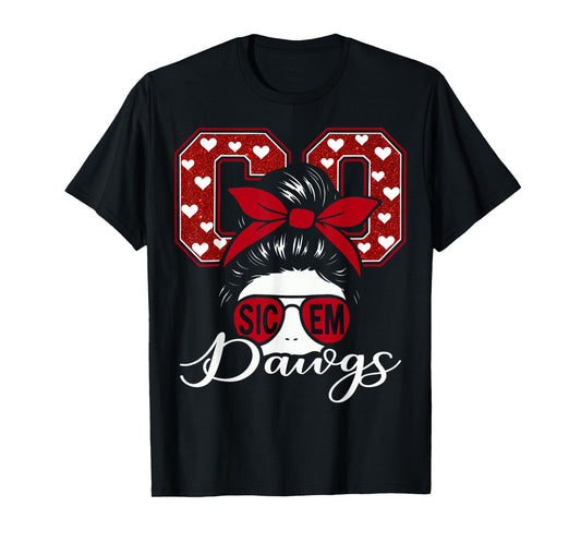 Retro Go Dawgs Funny Sic Em Gift for Men Women Kid Boy Girl T-Shirt