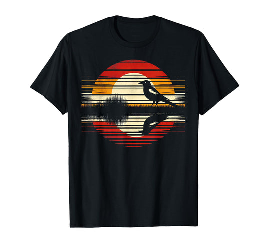 Magpie Bird Sunset Retro Style Safari Vintage 70s T-Shirt
