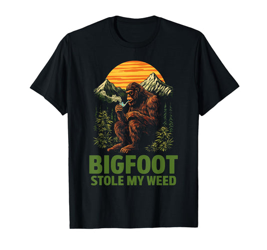 Funny Bigfoot Stole My Weed 420 Marijuana Retro Vintage Men T-Shirt