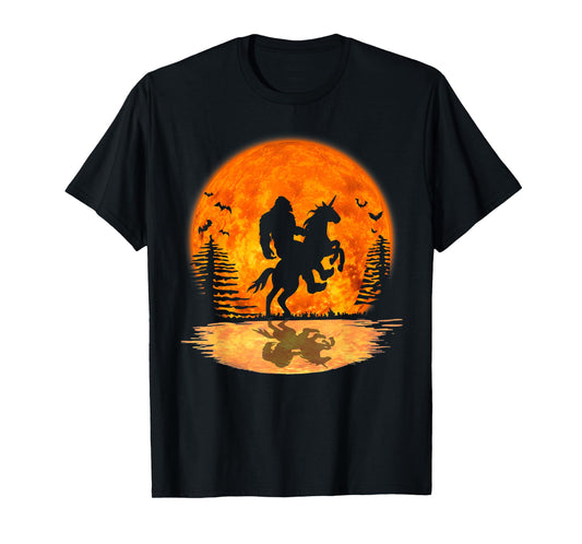 Bigfoot Sasquatch Riding Unicorn In The Moonlight Halloween T-Shirt