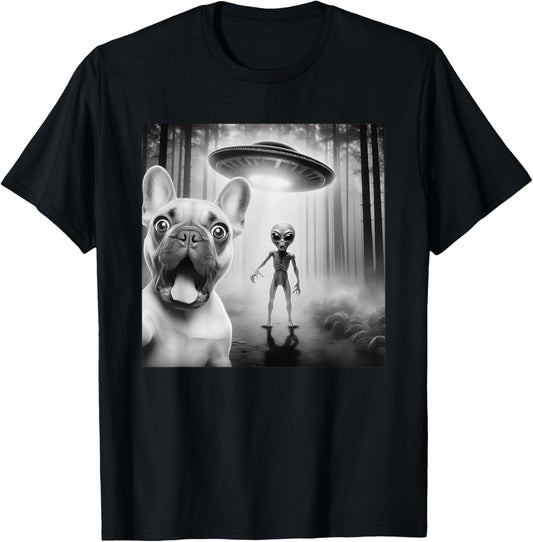 Funny French bulldog surprised Selfie with alien UFO T-Shirt