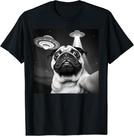 Funny Pug Selfie Alien UFO Dog Lover Novelty Graphic T-Shirt