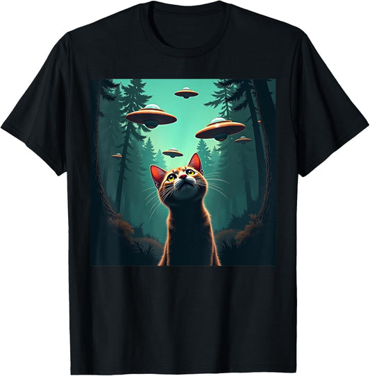 Cute Cat Selfie With UFO Invasion Alien Spaceship T-Shirt