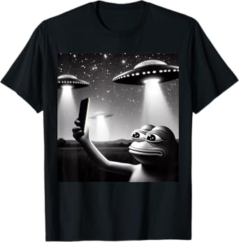 Frog Selfie with UFO Meme For Pet and Space Lovers Funny T-Shirt