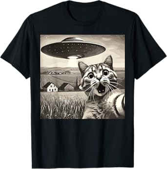 Cat Selfie With Alien UFO Funny Cat T-Shirt