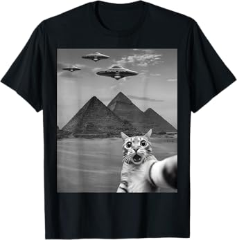 Cat Selfie UFO Alien Pyramid Funny Animal Casual Outfit Men Women Kids T-Shirt