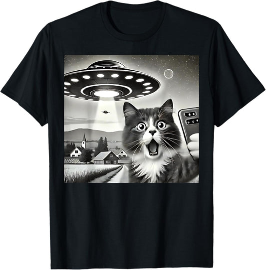 Cat Selfie With Alien UFO Funny Cat Gifts For Men Women Kid T-Shirt