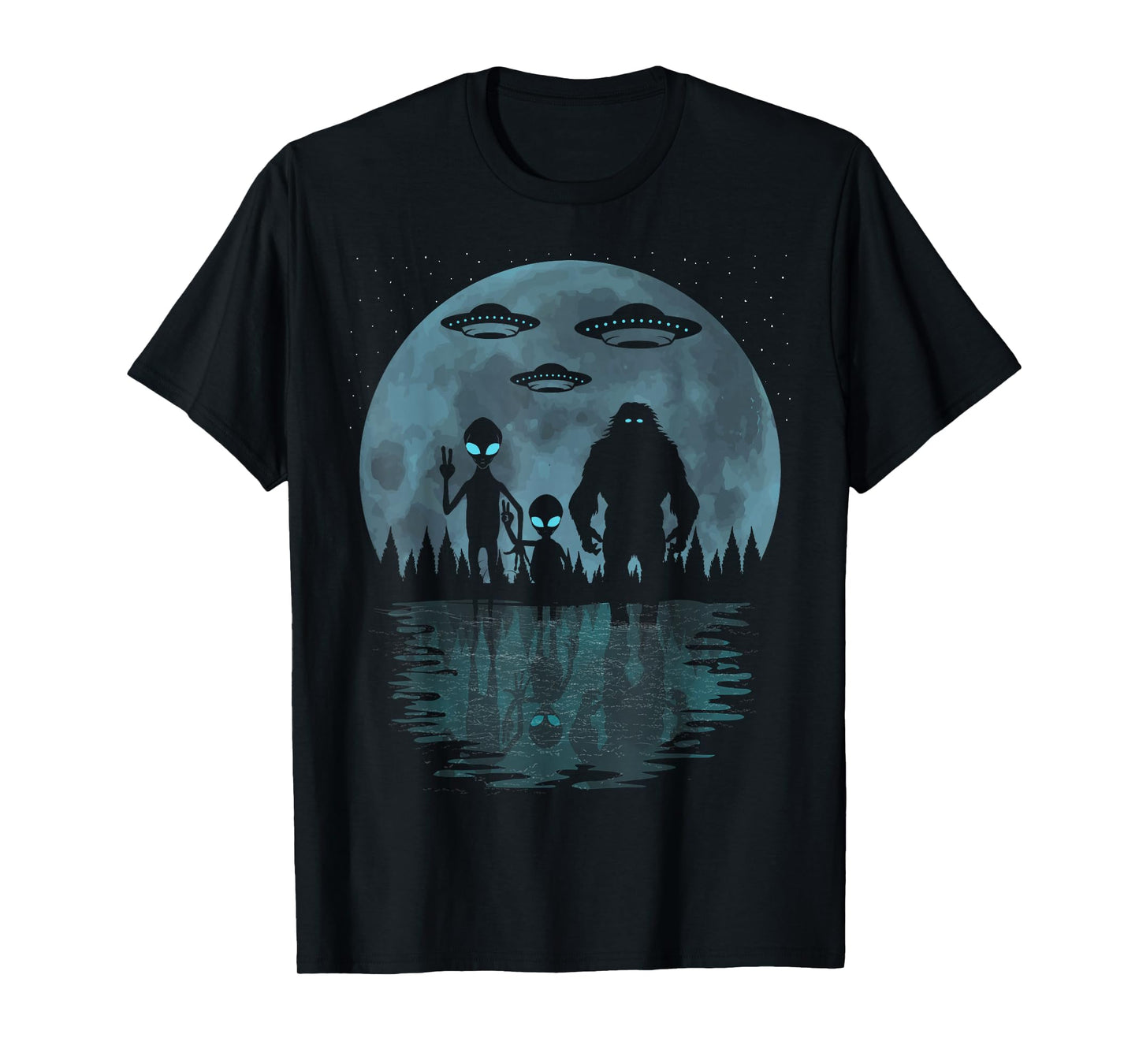 Alien And Bigfoot Moon, UFO's Funny Sasquatch And Aliens T-Shirt