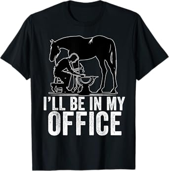 Funny Farrier Horseshoes Horses' Hooves Installer Men Dad T-Shirt