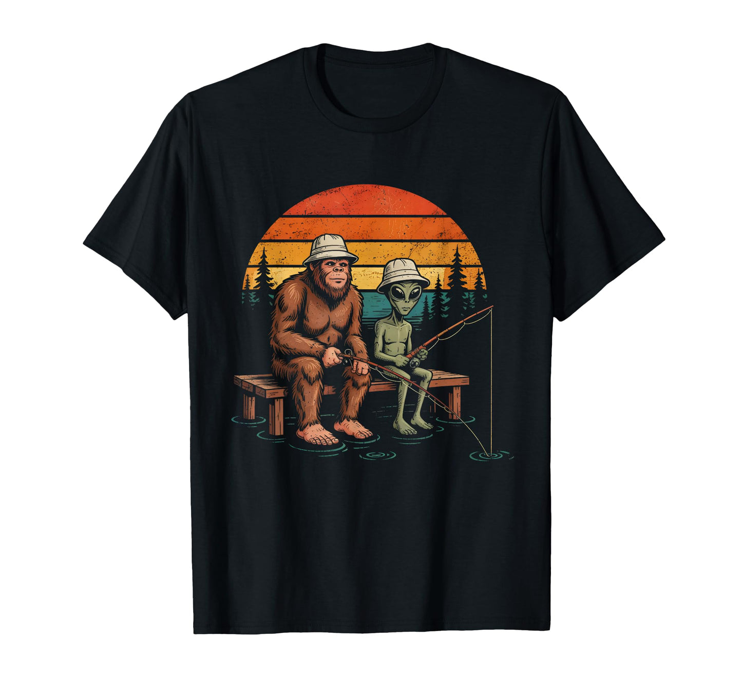 Funny Alien and Sasquatch Bigfoot Fishing Fisherman Men Boys T-Shirt