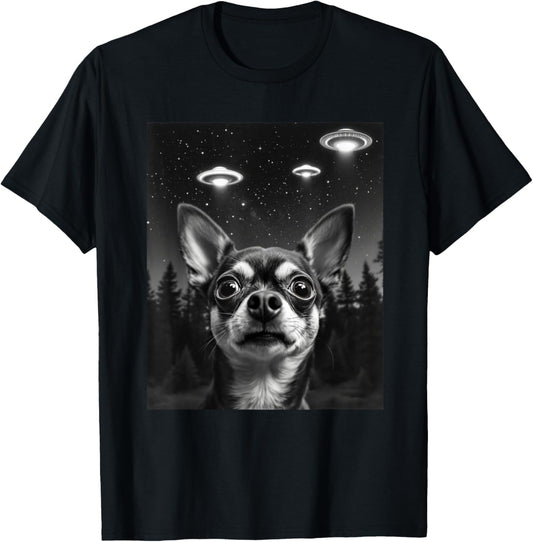 Dog Selfie With Alien UFO Funny Chihuahua Gift Mens Womens T-Shirt