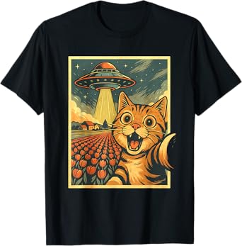 Cat Selfie With Alien UFO Tulip Funny Anime Kawaii Graphic T-Shirt