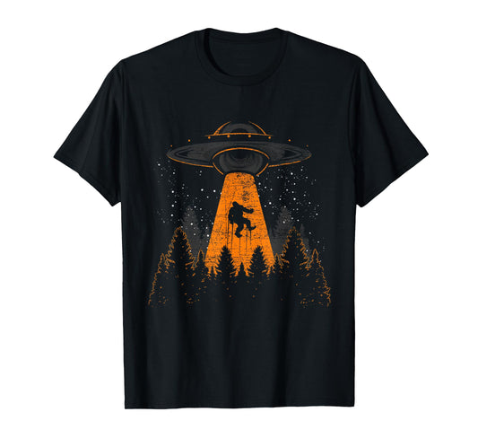 Bigfoot Sasquatch UFO Alien Abduction Yeti Cryptid Bigfoot T-Shirt