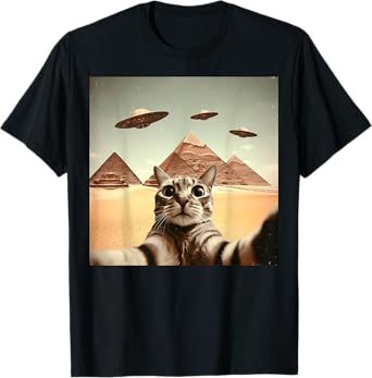 Cat Selfie With Alien UFO Funny Cat Gifts For Men Women Kid T-Shirt