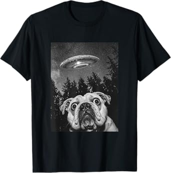 Surprised English Bulldog With Alien UFO, funny dog Men Women Girls Kids T-Shirt