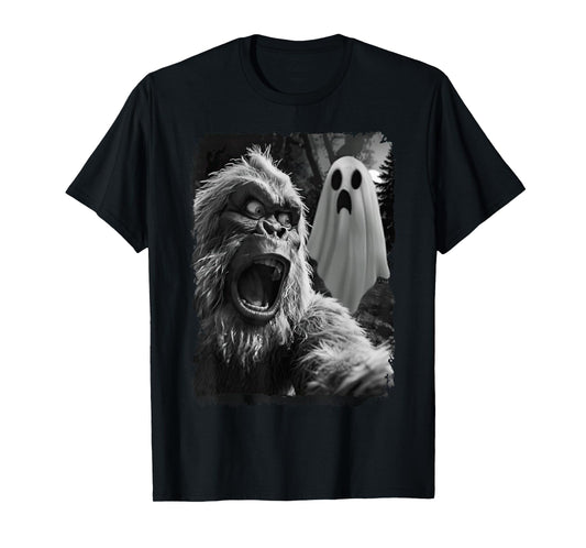 Funny Bigfoot Selfie Ghost Sasquatch Halloween Bigfoot T-Shirt