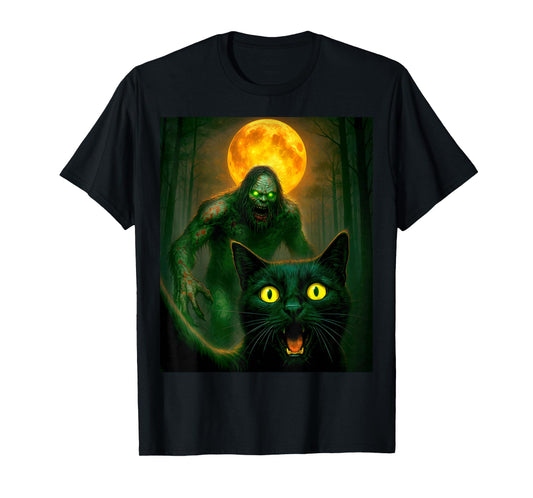 Scared Cat Selfie with Zombie Bigfoot Sasquatch Halloween T-Shirt