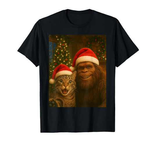 Funny Cat Selfie with Bigfoot Christmas Sasquatch T-Shirt